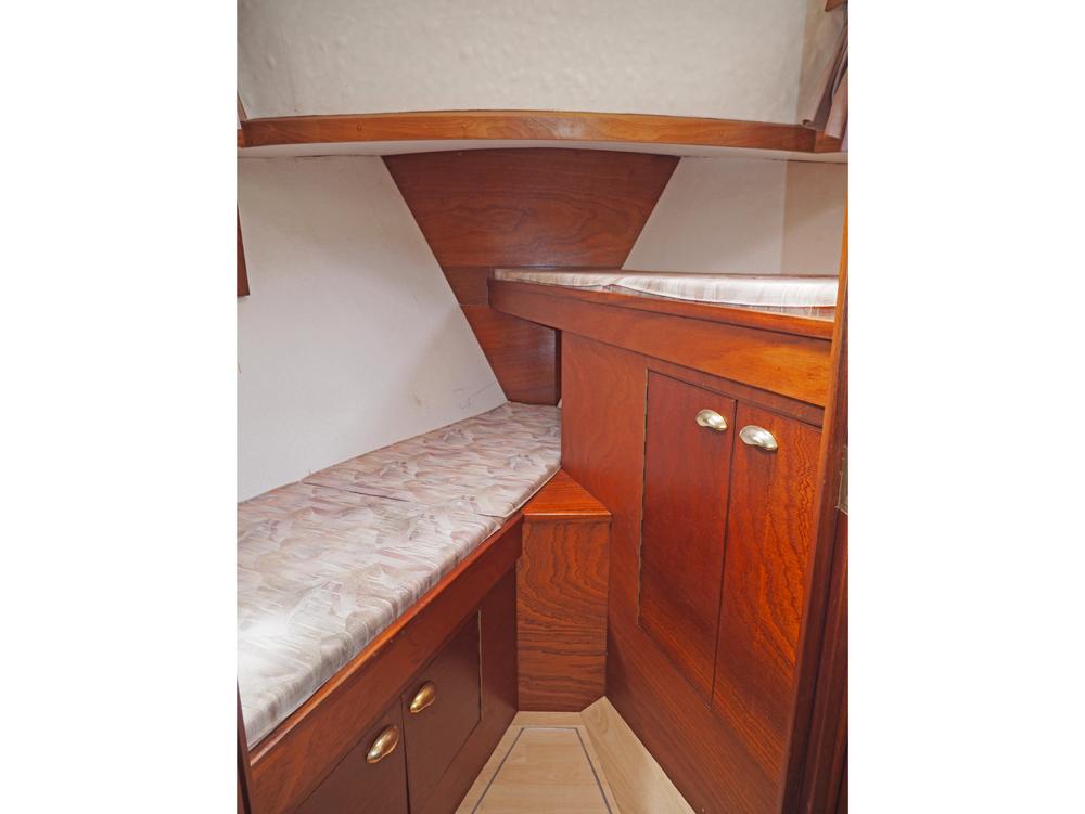 Fore ship, Accommodation